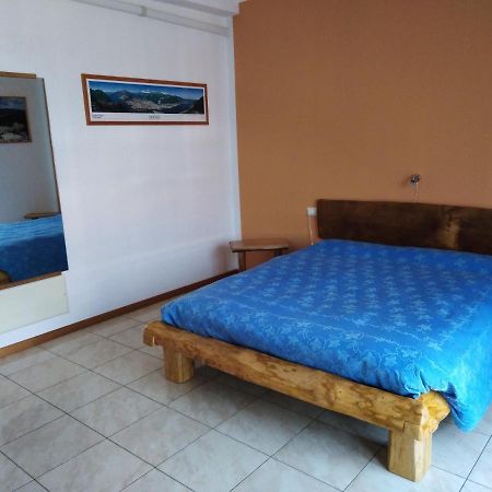 B&B Il Cortile วัลมาเดรรา ภายนอก รูปภาพ